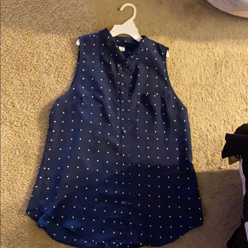 Sleeveless button down